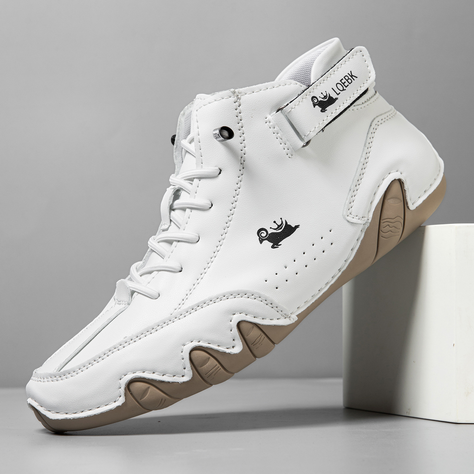 Leather Casual Shoes Sneakers  - огляд і ціна Men'S Shoes Comfortable Walking